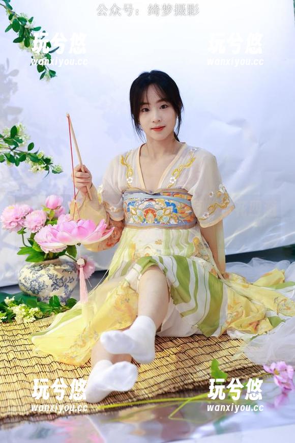 绮梦摄影-章章 绮梦摄影 - 章章浴缸高清原图:水花四溅的小泡泡大战!