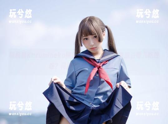 胡桃猫Kurumineko 胡桃猫Kurumineko图集:迷宫少女,究竟想去哪儿吃晚饭?问我不如问那只黑猫!