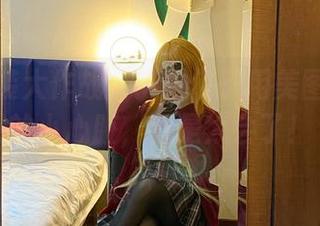 闪灵泳装大作战：芋圆侑子用美图撩动你的小心脏，真是太会了！