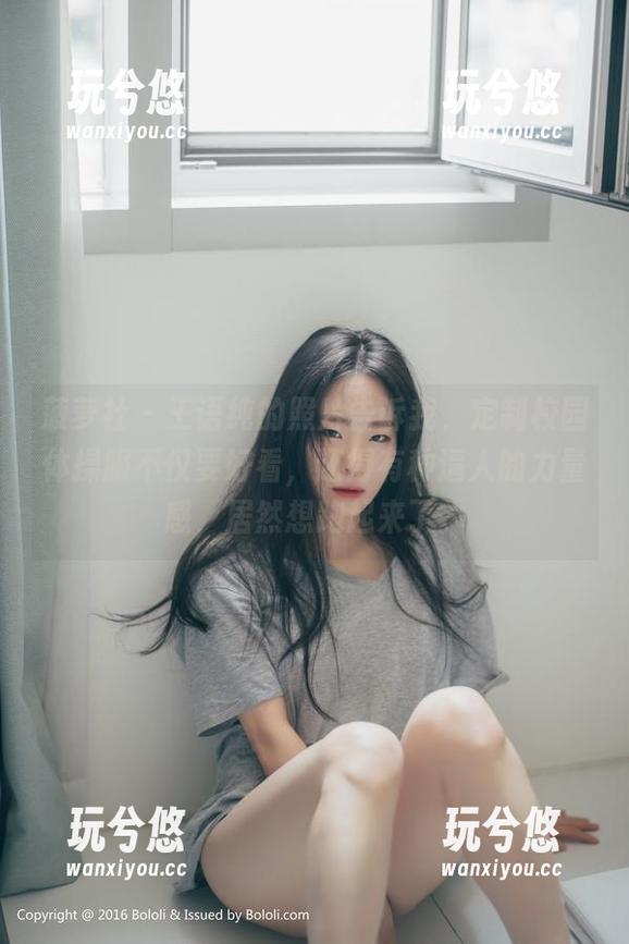 菠萝社 - 王语纯的照片告诉我，定制校园体操服不仅要好看，还得有种逼人的力量感，居然想跑起来了。