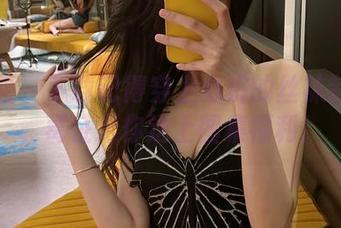 微密圈 – 下载记得穿上心跳的丝袜制服吧，葛征给你送上图集福利！