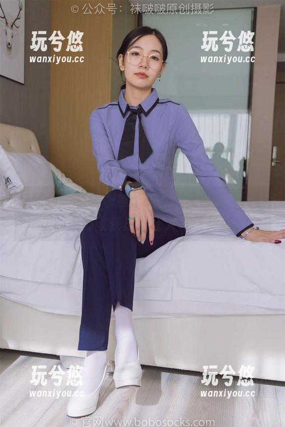 袜啵啵 - 来聊聊稚予的裤里丝合集，网盘里的意外收获总是让人百感交集。