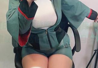 贝贝琪Becky的校服时刻，图库大分享！你敢信，这也是一种放飞自我？