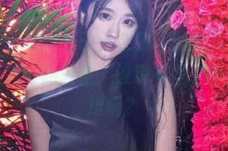 微密圈 – 在‘轩子巨二兔’的高跟鞋里，我发现美图的力量，谁说有些事不能当壁纸呢？