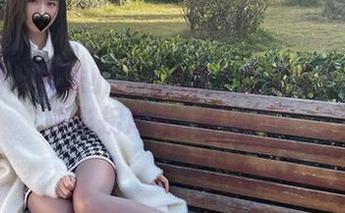 微密圈 – 软妹小九九的黑与白写真合集——光影拐角处，你信吗？