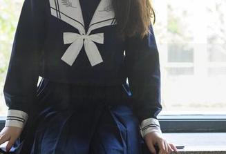 轰趴猫 – 整套体操服，温心怡的作品像是随意流露的片段