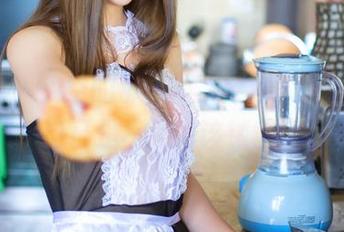 青豆客 – 镂空的那一刻，梁莹Sugar让我怀疑自己是不是也该镂空一下？
