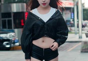 魔镜街拍 – 图集速递，私拍里的婷婷竟然把寒风当做了流行特效，肉丝美人人气爆棚！