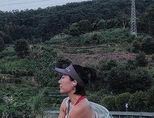 微密圈 – 说话带刺的鹿瑶，私拍图片里的天使一面，让人舍不得滑走